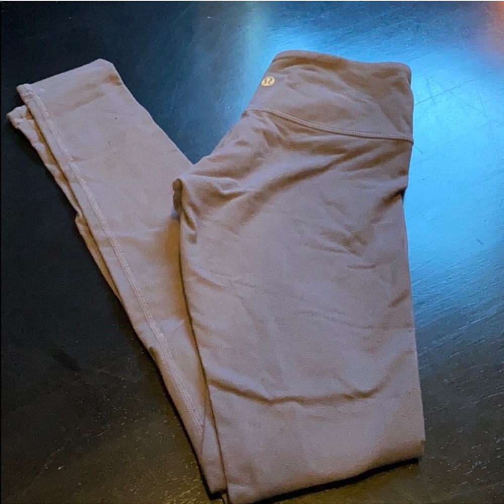 Lululemon legging size 2